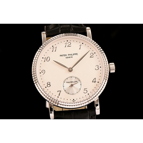 파텔필립 칼라트라바-32 칼리버